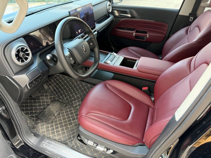 济宁25年长城汽车坦克5