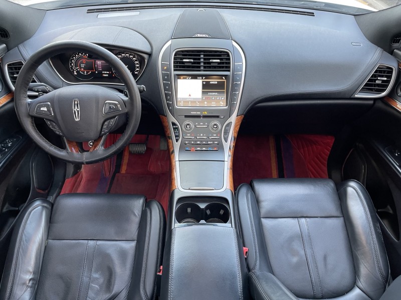 济宁18年林肯MKX4