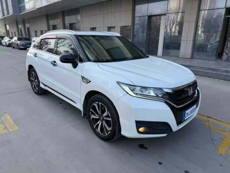 济宁18年本田URV2