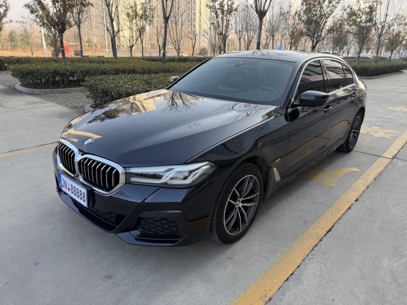 济宁22年宝马5系2