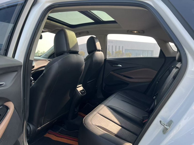 盐城22年别克威朗5