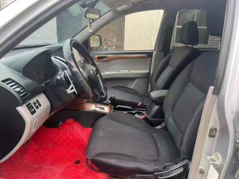 临沂12年三菱帕杰罗·劲畅9