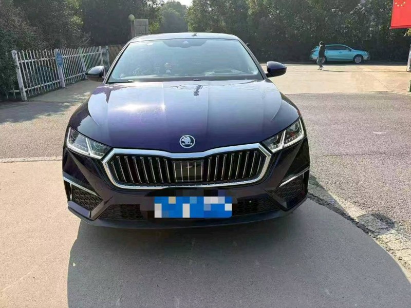 荆州23年斯柯达明锐1