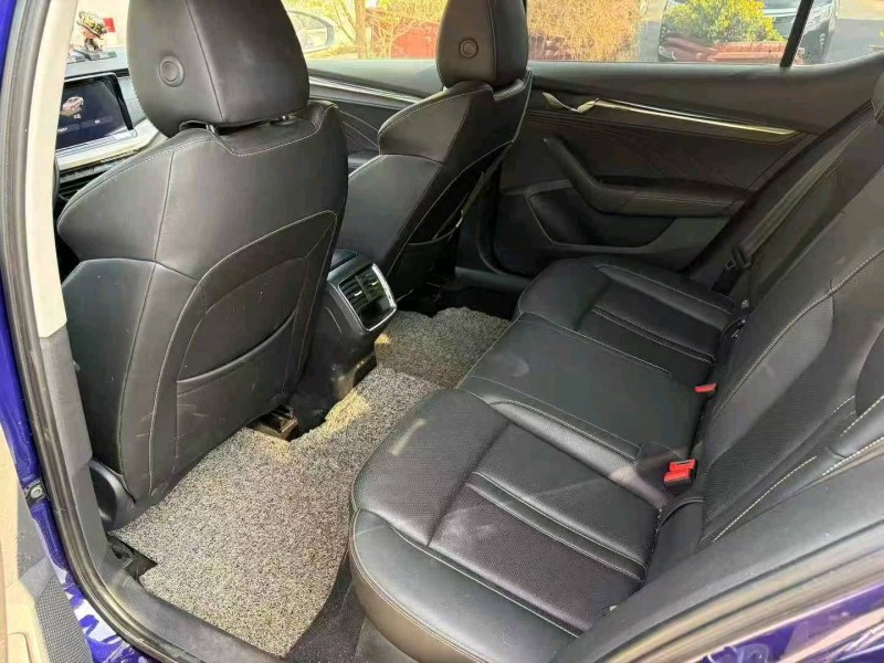 荆州23年斯柯达明锐4