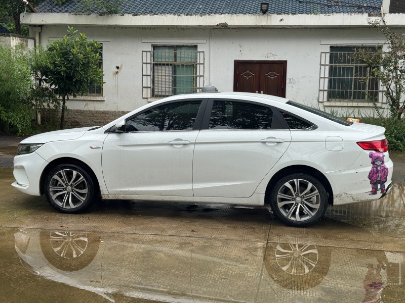 郑州19年吉利帝豪7