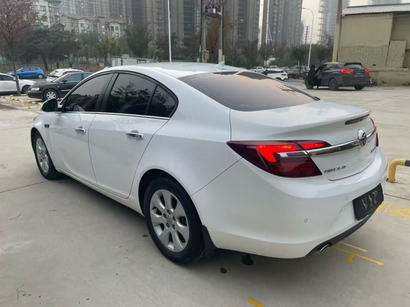 平顶山16年别克君威8