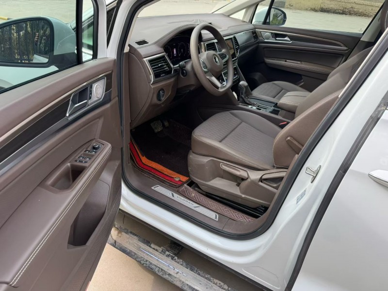 平顶山22年大众威然4