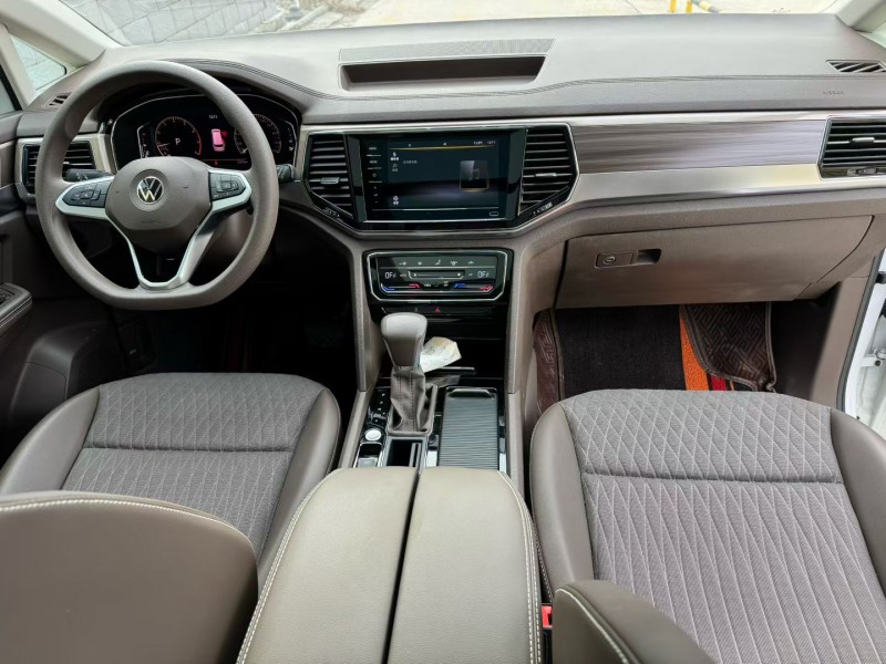 平顶山22年大众威然7