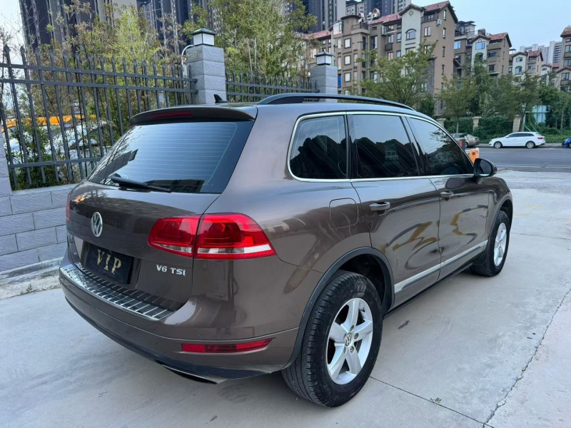 平顶山12年大众途锐9