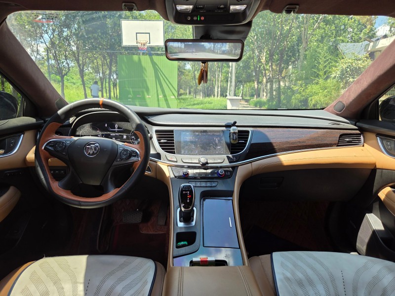 郑州21年别克君越6