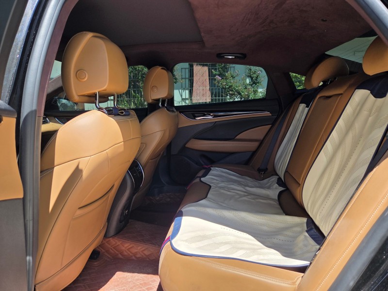 郑州21年别克君越9