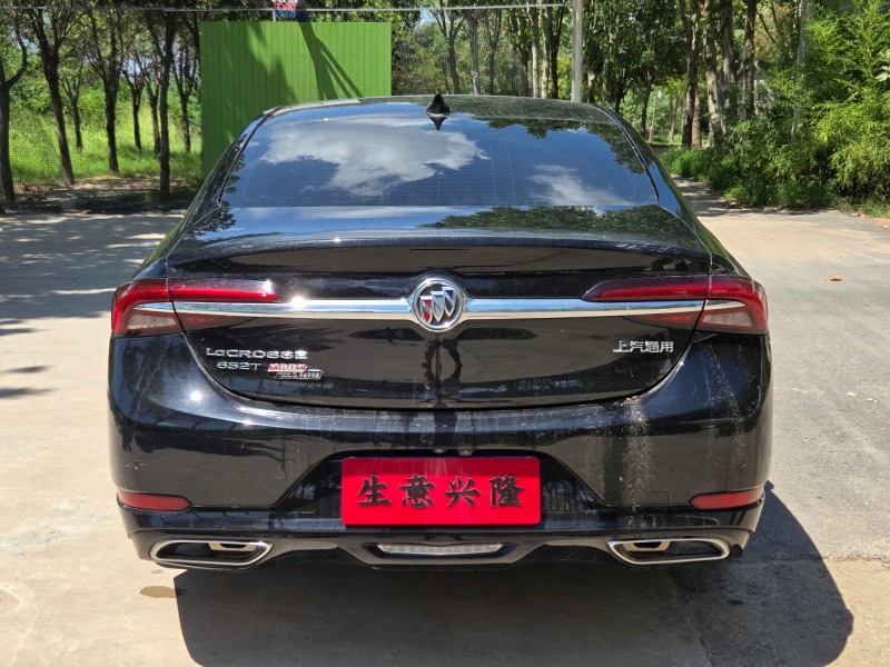 郑州21年别克君越10