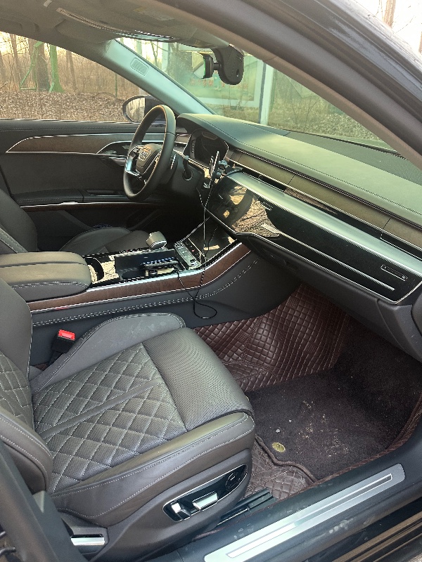 郑州24年奥迪A8L6