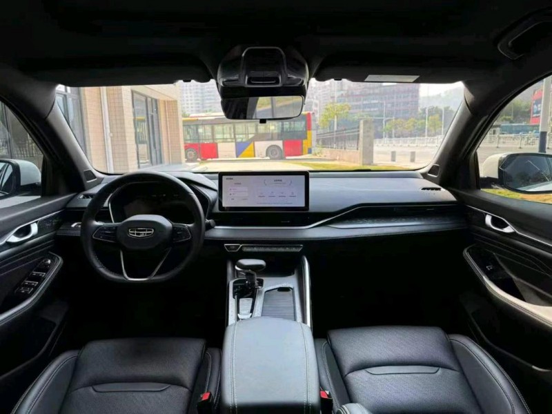 广州23年吉利星瑞7