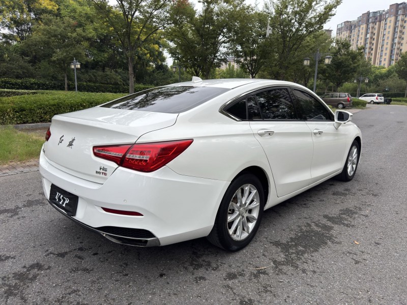 盐城18年红旗H55