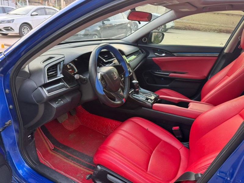 平顶山18年本田思域5