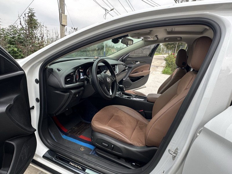 徐州20年别克君威5