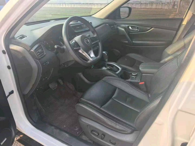 唐山22年日产奇骏6