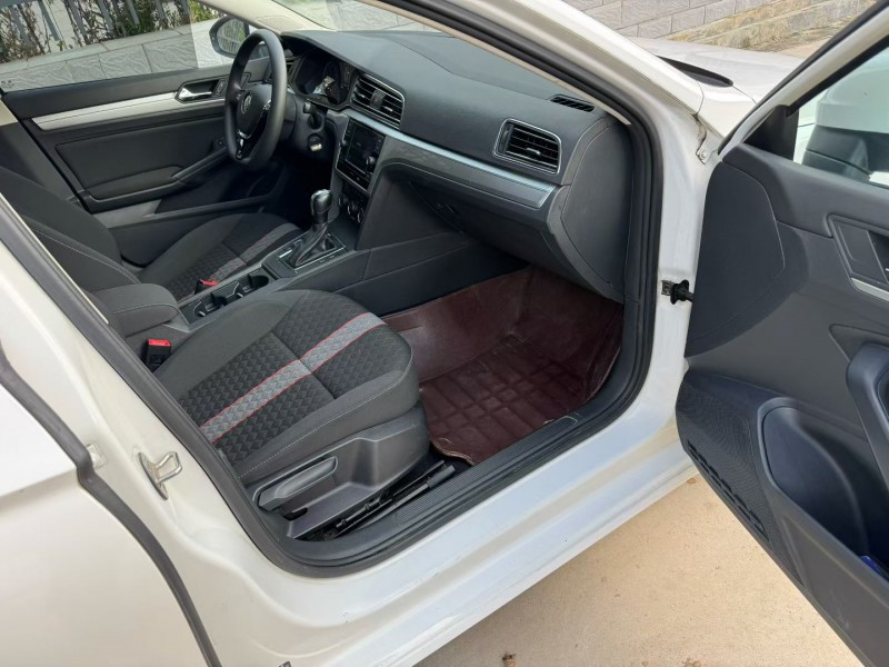 平顶山19年大众凌渡6