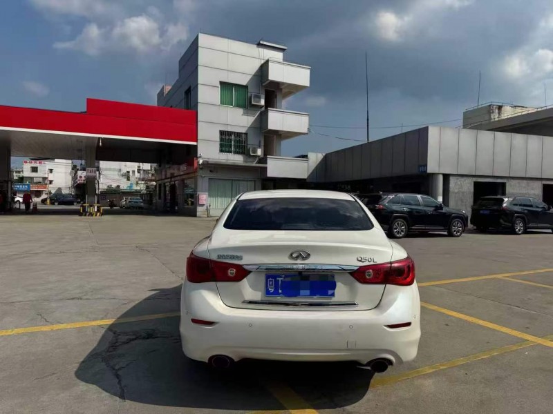 广州16年英菲尼迪Q504