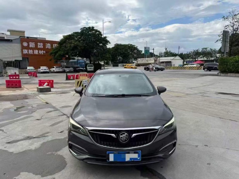 广州19年别克威朗1