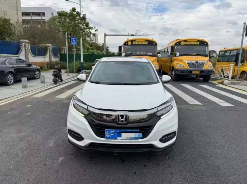 广州21年本田缤智1