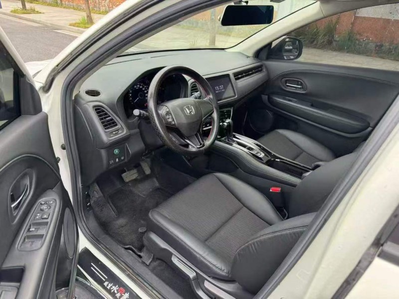 广州21年本田缤智6