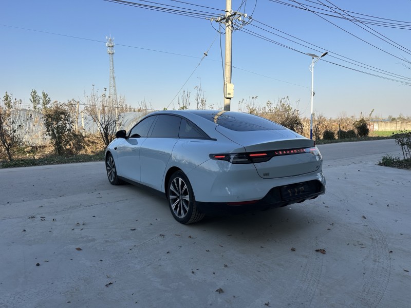 徐州23年零跑汽车C013