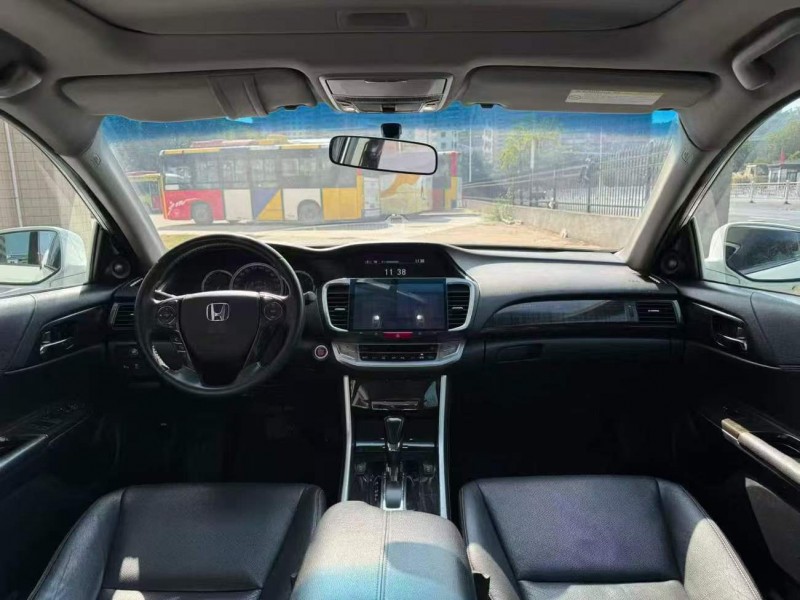 广州14年本田雅阁7