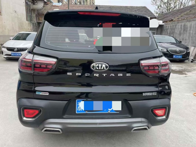 泰安20年起亚智跑7