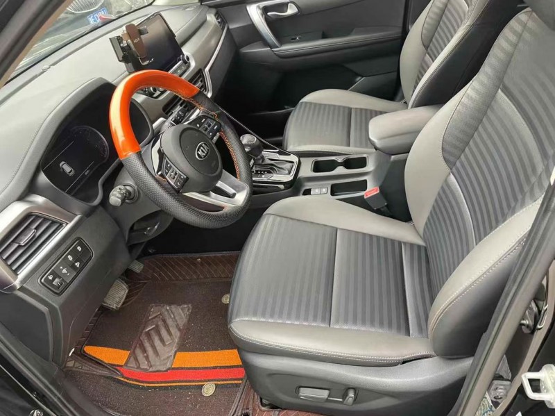 泰安20年起亚智跑9