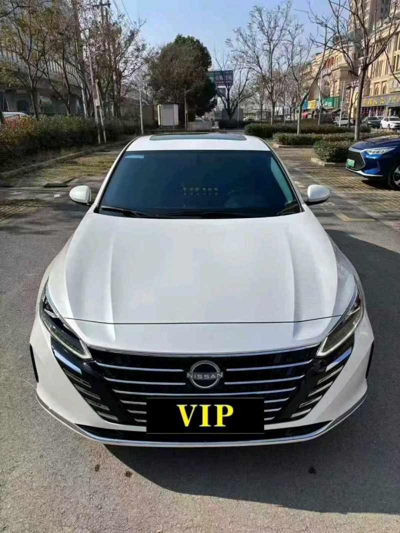 常州25年日产天籁1