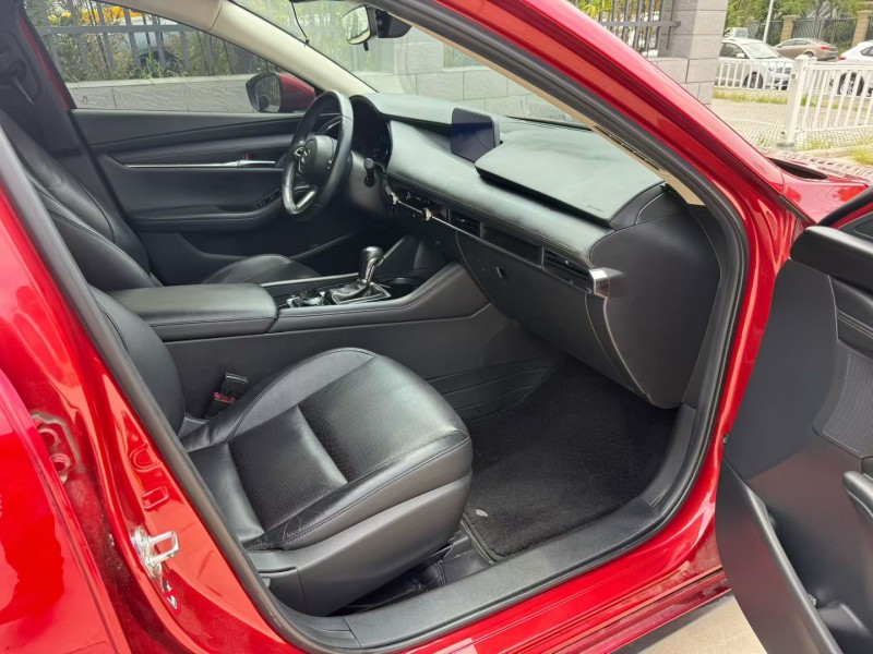 平顶山19年马自达昂克赛拉5