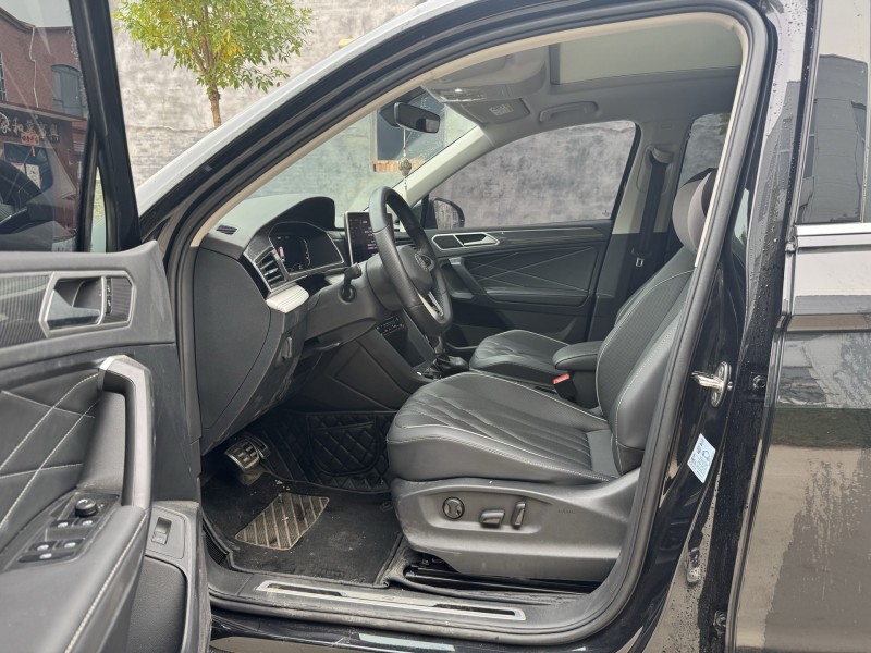 新乡24年大众途观6