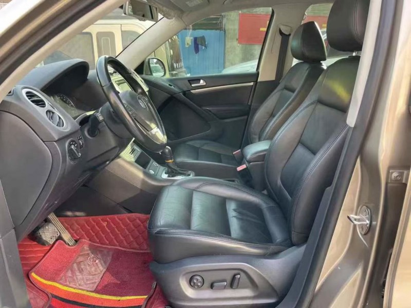 泰安15年大众途观4