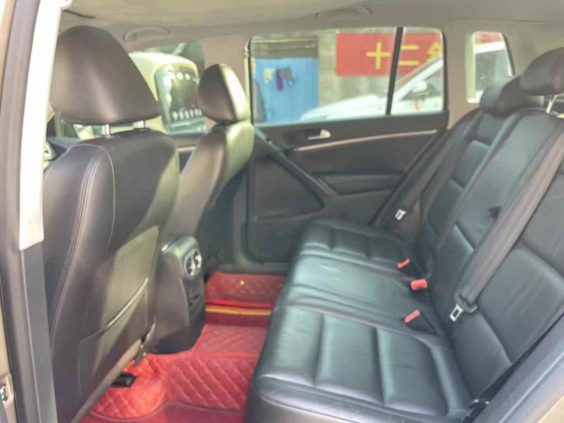 泰安15年大众途观6