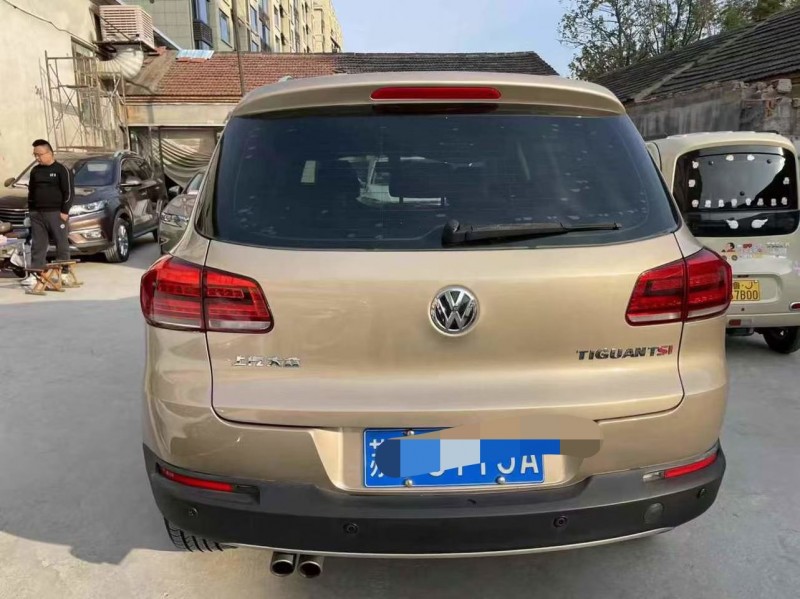 泰安15年大众途观8