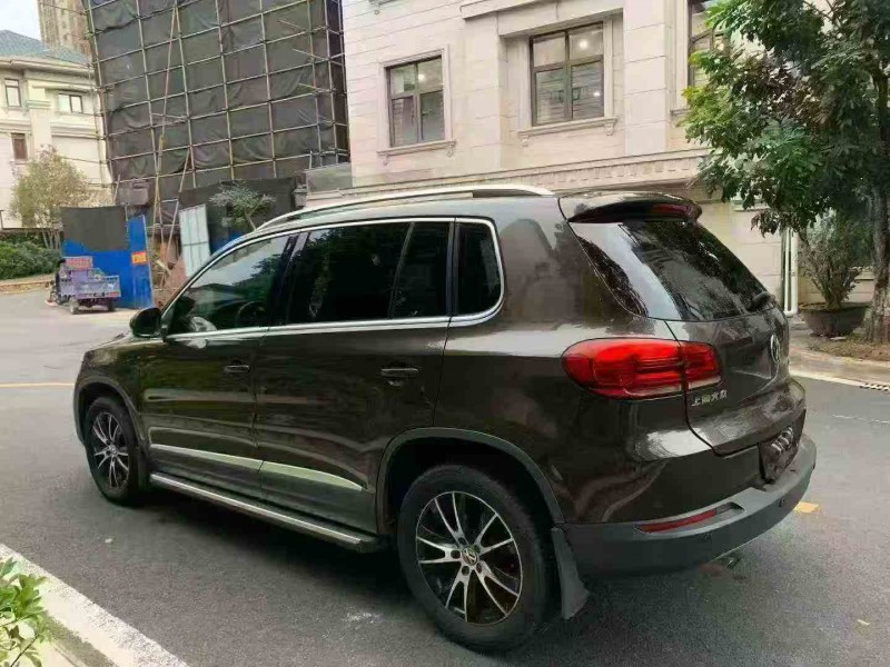 湛江15年大众途观7