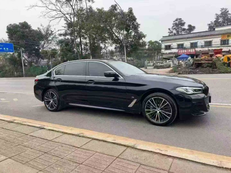 重庆23年宝马5系3