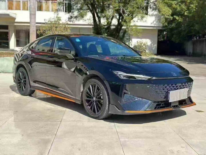 江门25年长安汽车UNI3