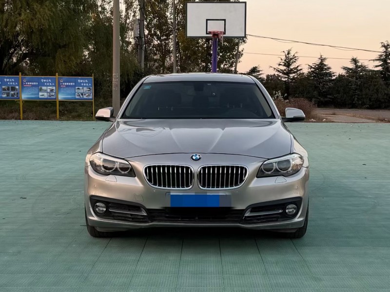 青岛15年宝马5系1