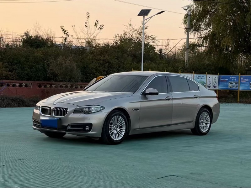 青岛15年宝马5系3