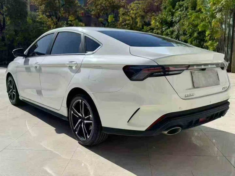 湛江25年吉利缤瑞6