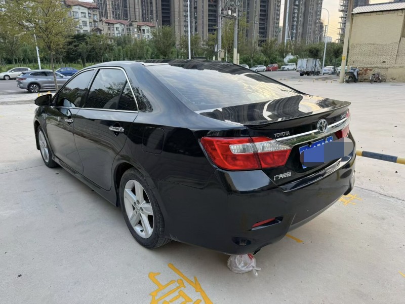 平顶山15年丰田凯美瑞8