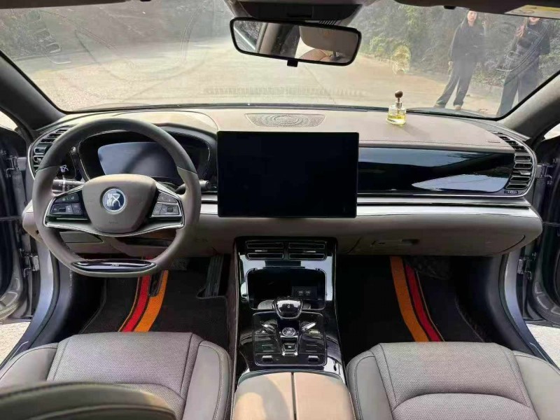 宜昌23年比亚迪汉7