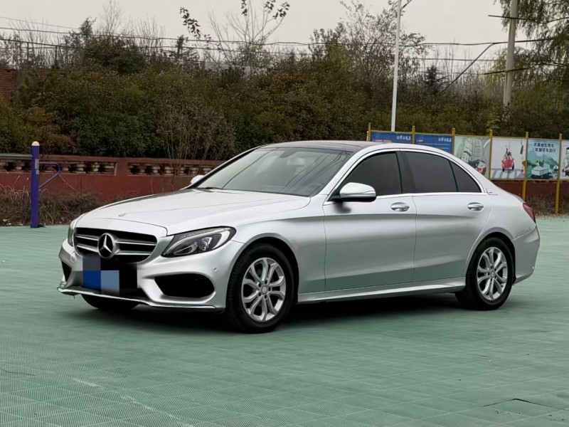 青岛16年奔驰C3