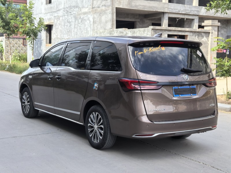 新乡23年别克GL84