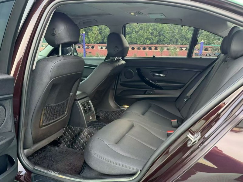 青岛16年宝马3系5