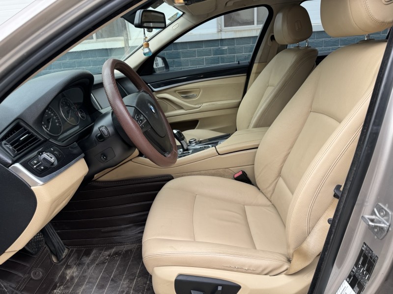 新乡15年宝马5系4