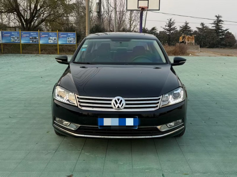 青岛15年大众迈腾1